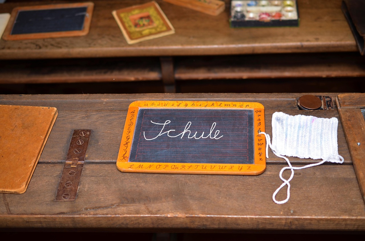 Rencontrer des locaux quand on voyage seul : guide pratique rencontrez des habitants locaux, découvrez leur culture et partagez des expériences authentiques lors de vos voyages.