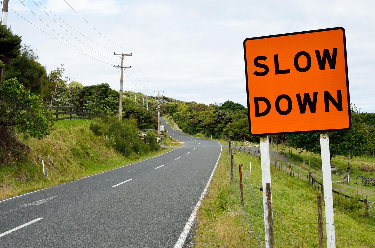 découvrez le slow travel, une approche de voyage qui privilégie la lenteur, l'immersion locale et la richesse des expériences authentiques pour un séjour plus durable et enrichissant.