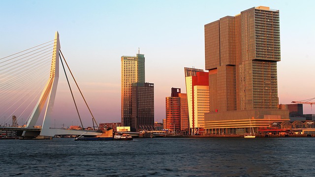Grandes villes à découvrir : 7 joyaux cachés à visiter absolument