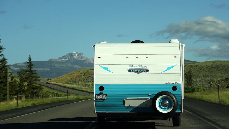 Camping-car en Provence : astuces 2026 pour optimiser son couchage confortablement