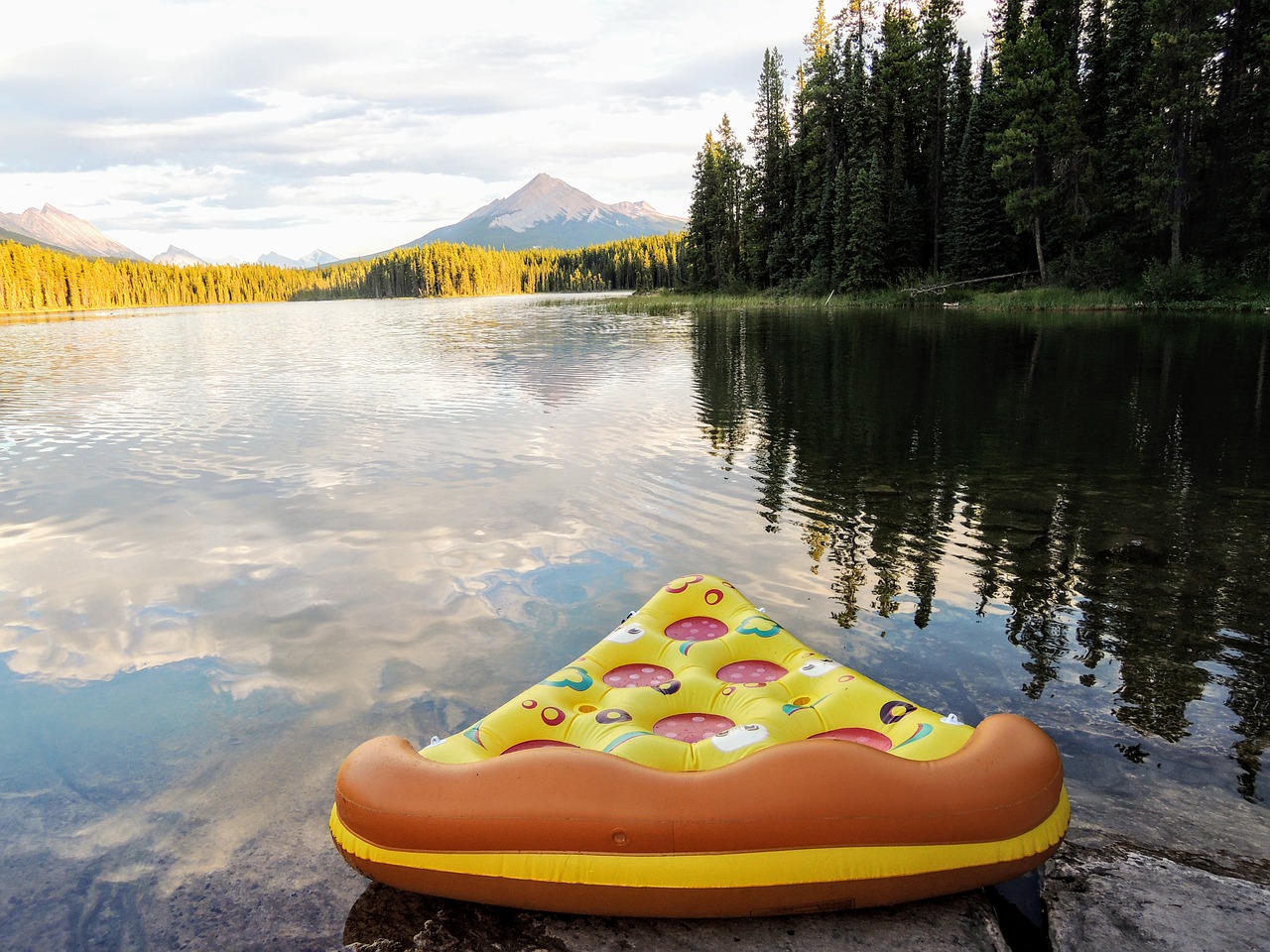 Lune de miel en Grèce : 10 îles pour couples rêveurs découvrez nos idées et conseils pour organiser une lune de miel inoubliable : destinations de rêve, activités romantiques et astuces pour un voyage parfait en amoureux.
